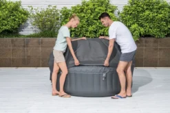 Bestway Lay-Z Spa Isolerende Beschermhoes - Ø 170 Cm 11 Bestway Lay-Z Spa Isolerende Beschermhoes - Ø 170 Cm -Opblaasbare Jacuzzi Verkoop 1267 1900 thermal cover overheen halen resultaat 1