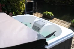W'eau Skye Spa - 4 Persoons -Opblaasbare Jacuzzi Verkoop 4persoonsspa inkijk