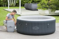 Bestway Lay-Z Spa Bali AirJet Opblaasbare Spa - 4 Persoons 25 Bestway Lay-Z Spa Bali AirJet Opblaasbare Spa - 4 Persoons -Opblaasbare Jacuzzi Verkoop lay z spa bali airjet opblaasbare spa 4 persoons 24