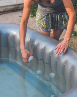 NetSpa Canyon Opblaasbare Spa - 4 Persoons 13 NetSpa Canyon Opblaasbare Spa - 4 Persoons -Opblaasbare Jacuzzi Verkoop netspa canyon opblaasbare jacuzzi 4persoons6